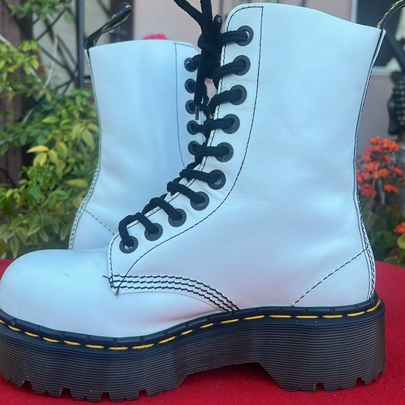 🏴󠁧󠁢󠁥󠁮󠁧󠁿 Steel Toe MIE Dr. Martens 10 Eye White Retro Platform Boots UK 4 - Picture 17 of 17